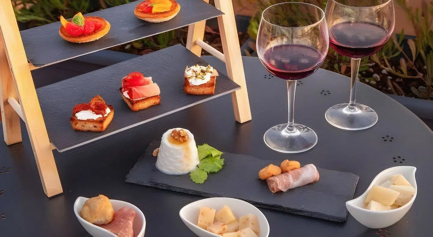Sophie Terrace Hotel Restaurant