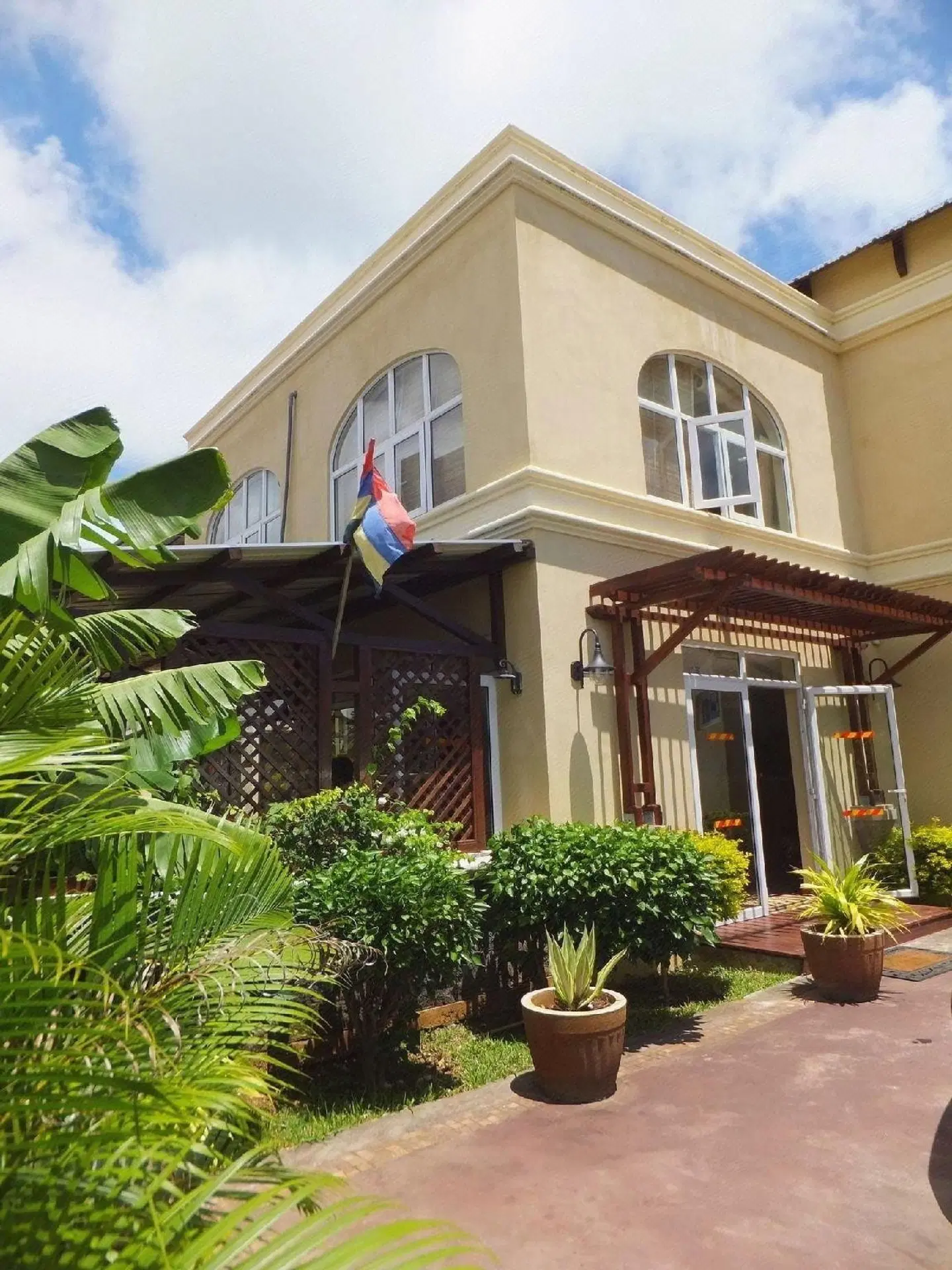Villa Narmada EXTERIOR