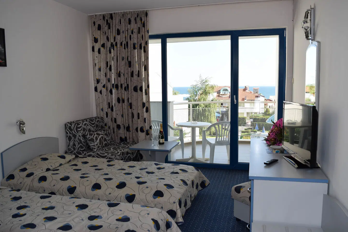 Sineva Park ROOM_EXAMPLE