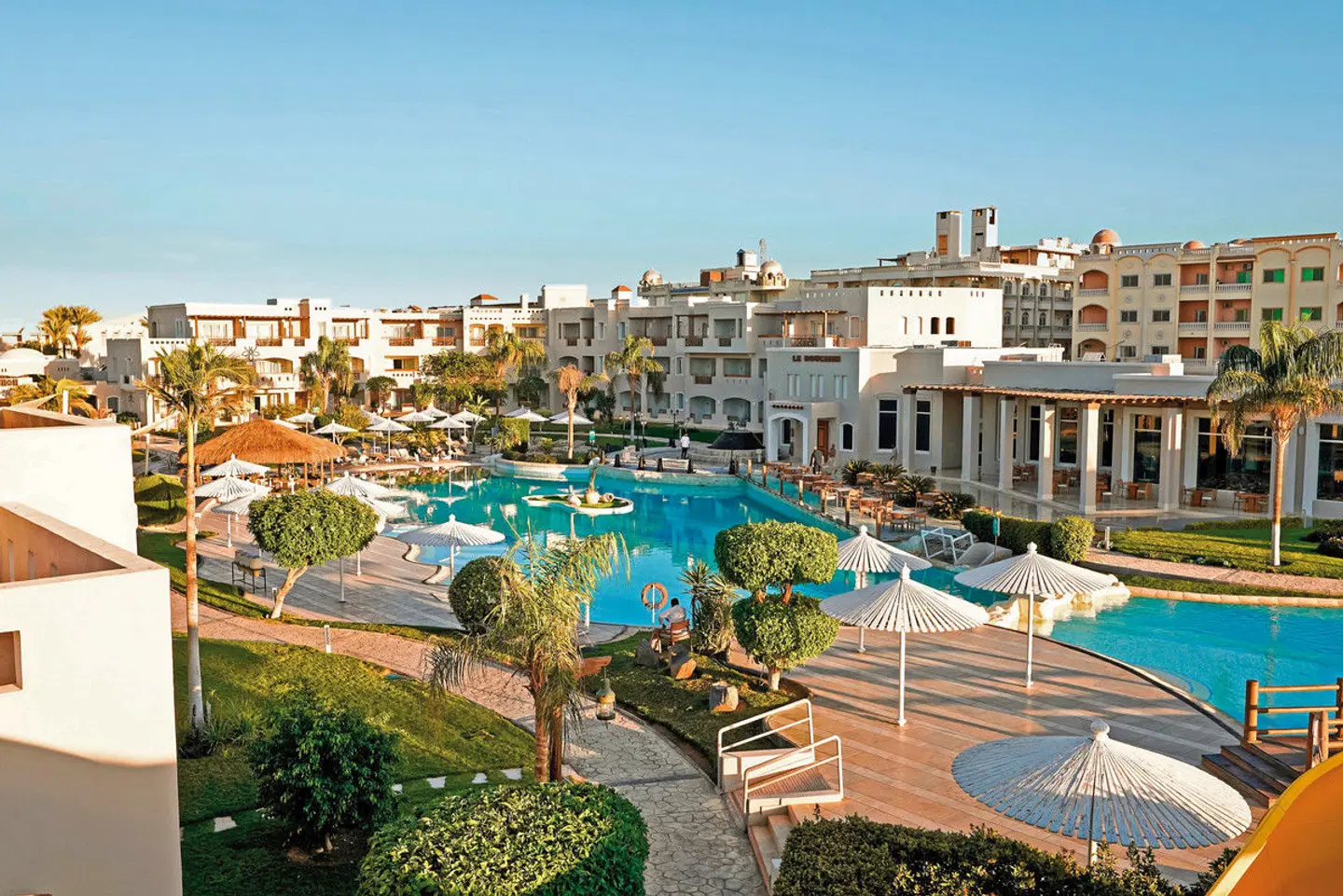 JAZ Casa Del Mar Resort EXTERIOR