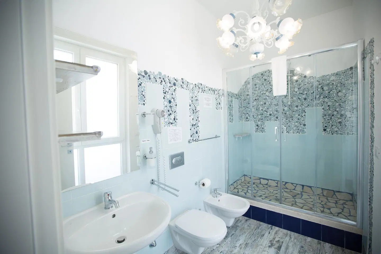 Versomare Suites Badezimmer