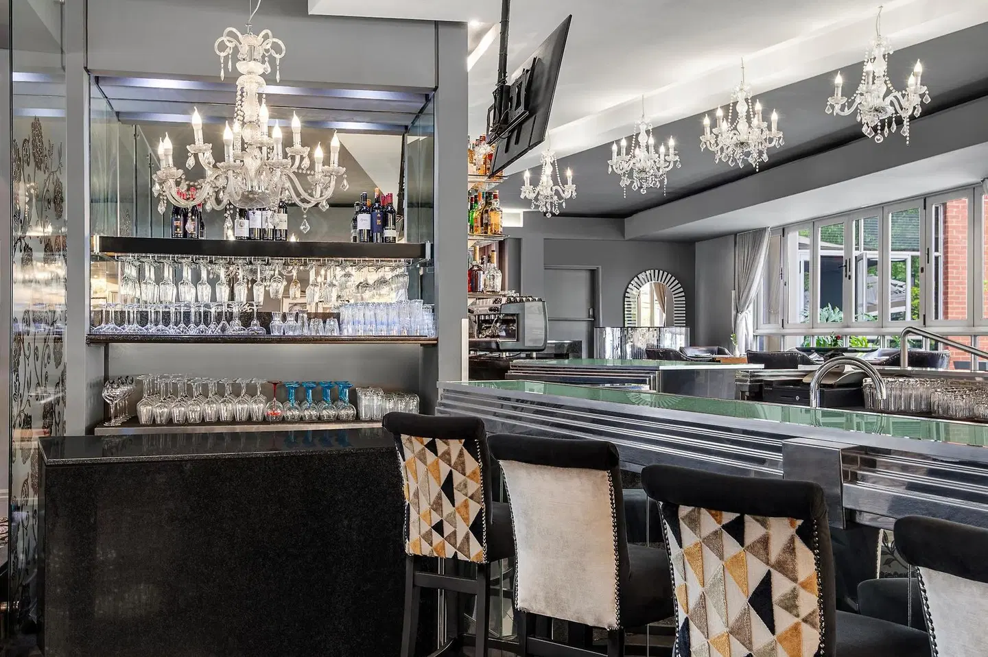 Protea Hotel by Marriott Fire & Ice! Johannesburg Melrose Arch Bar