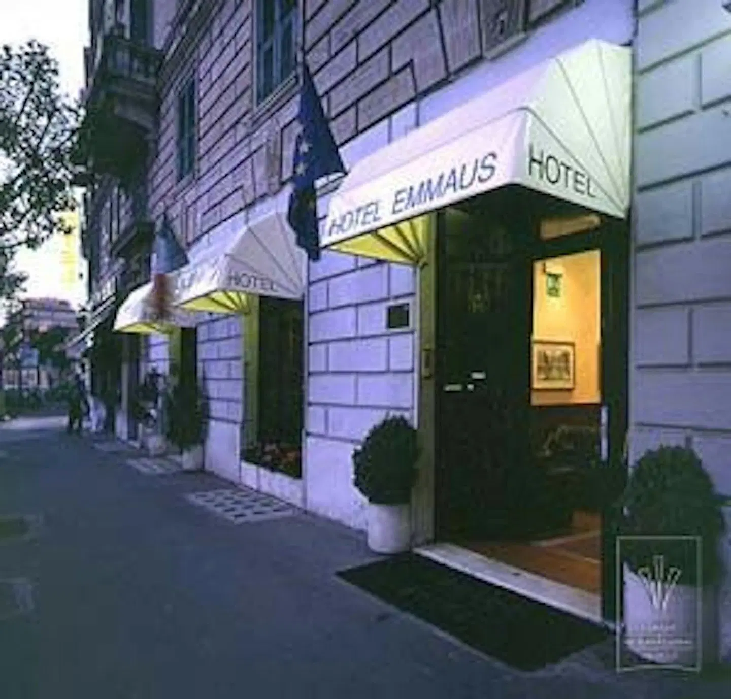 Emmaus EXTERIOR