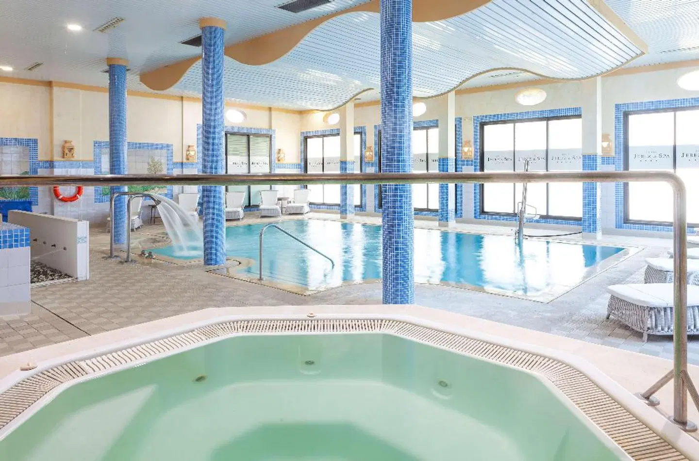 Hotel Jerez & Spa Hallenbad