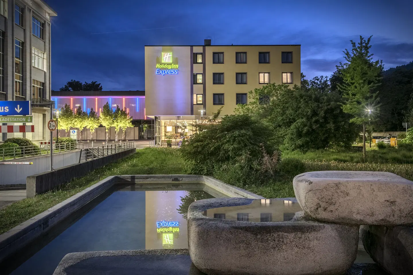 Holiday Inn Express Singen EXTERIOR