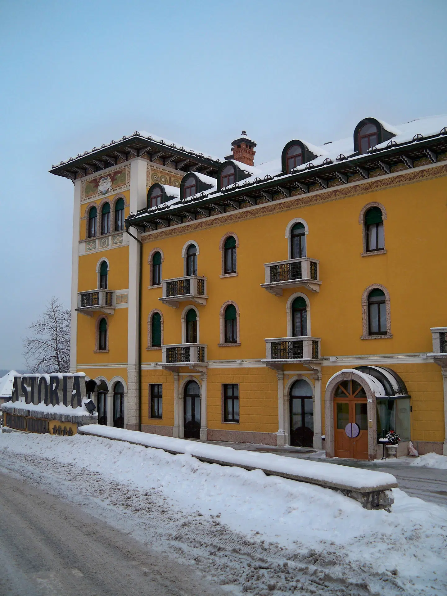 Grand Hotel Astoria EXTERIOR