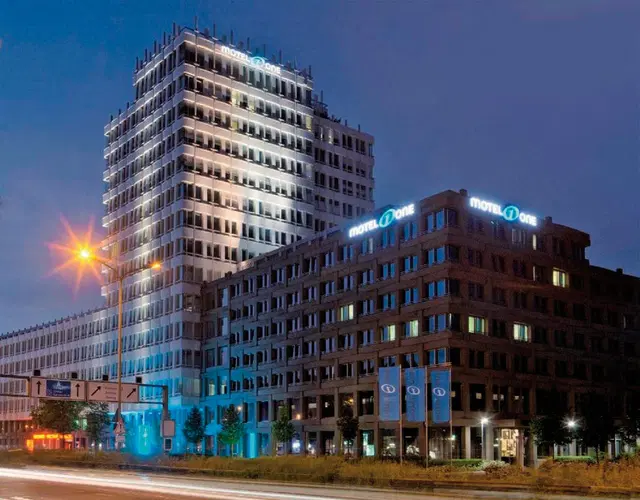 Motel One Munich Campus  - inklusive NFL Munich Ticket EXTERIOR