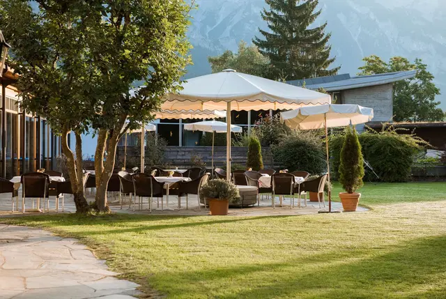 Hotel Adula TERRACE