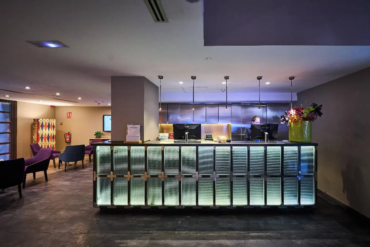 Catalonia Avinyo Bar