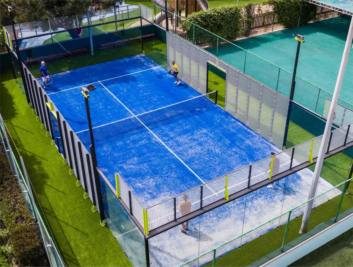 Neptune Luxury Resort OUTDOOR_POOL