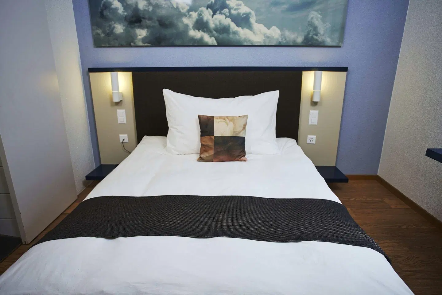 Bristol ROOM_EXAMPLE