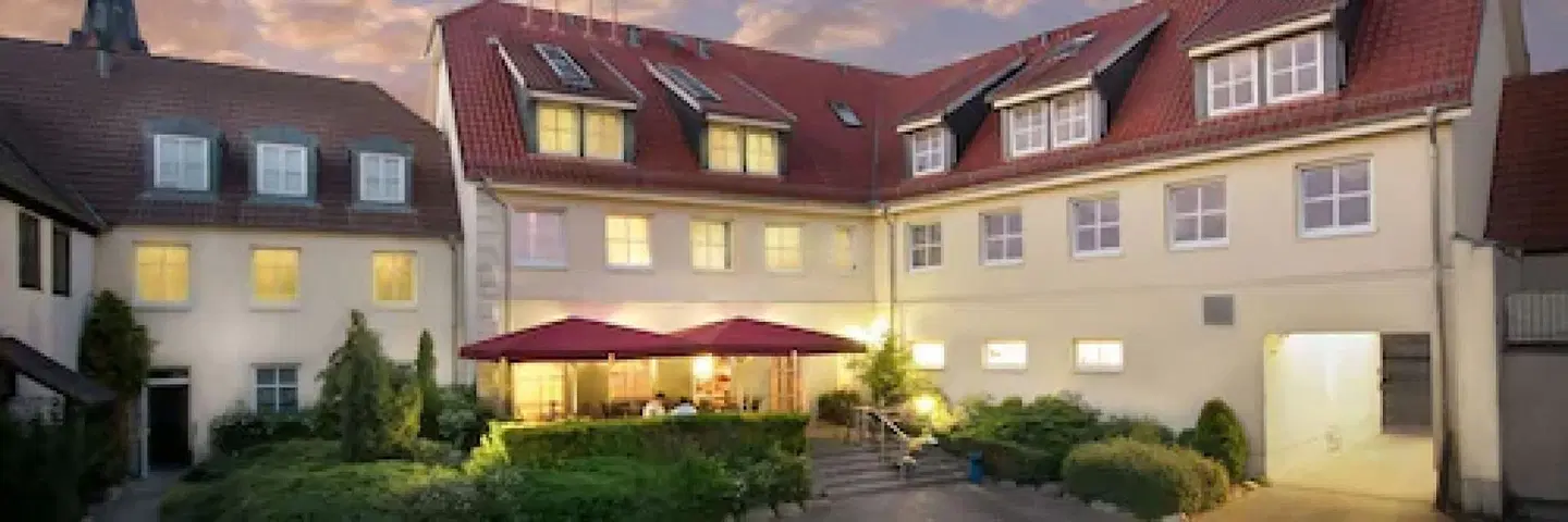 Hotel zur Burg EXTERIOR