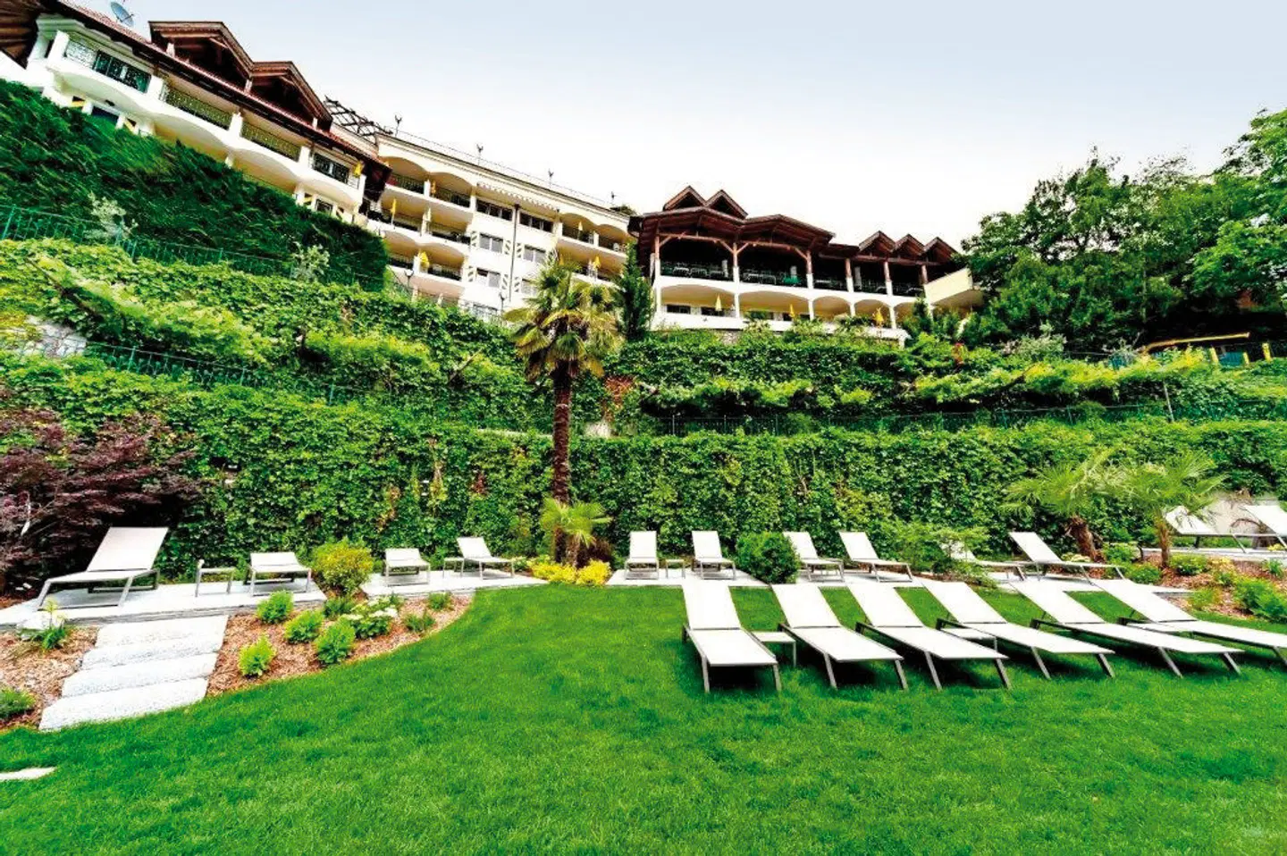 Das Finkennest Panoramic Garden Resort Garten