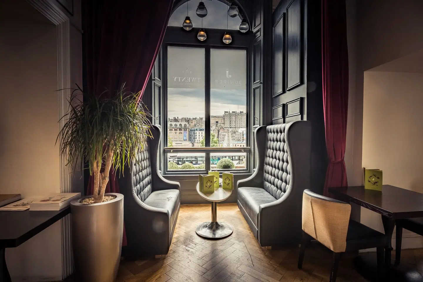 Hotel Indigo Edinburgh - Princes Street by IHG LOUNGE_LOBBY
