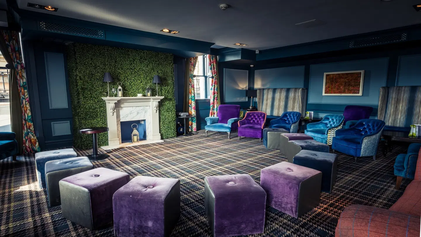 Hotel Indigo Edinburgh - Princes Street by IHG LOUNGE_LOBBY