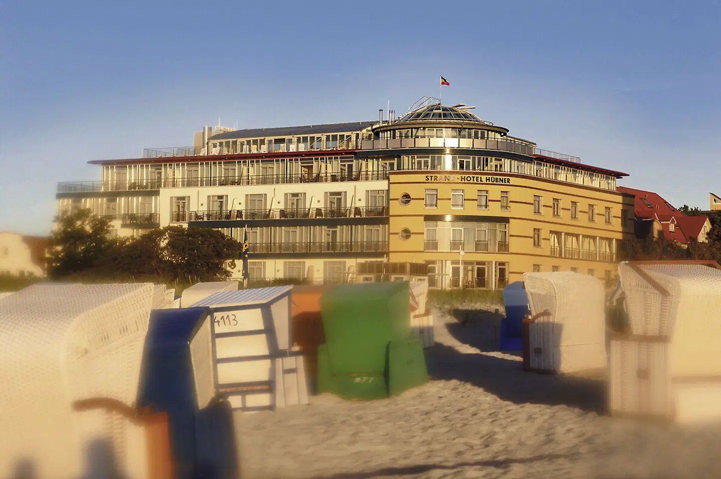 Strand-Hotel Hübner EXTERIOR