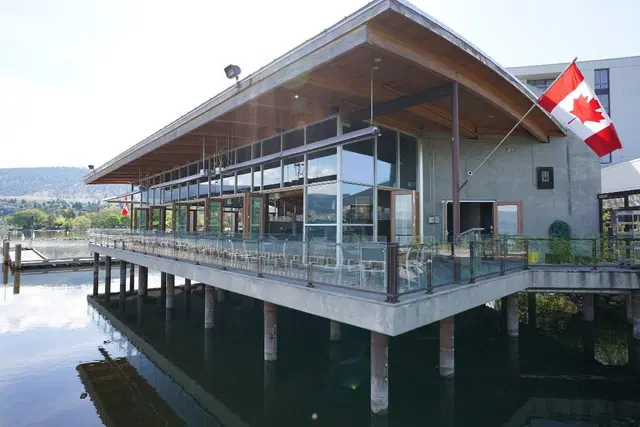 Penticton Lakeside Resort EXTERIOR