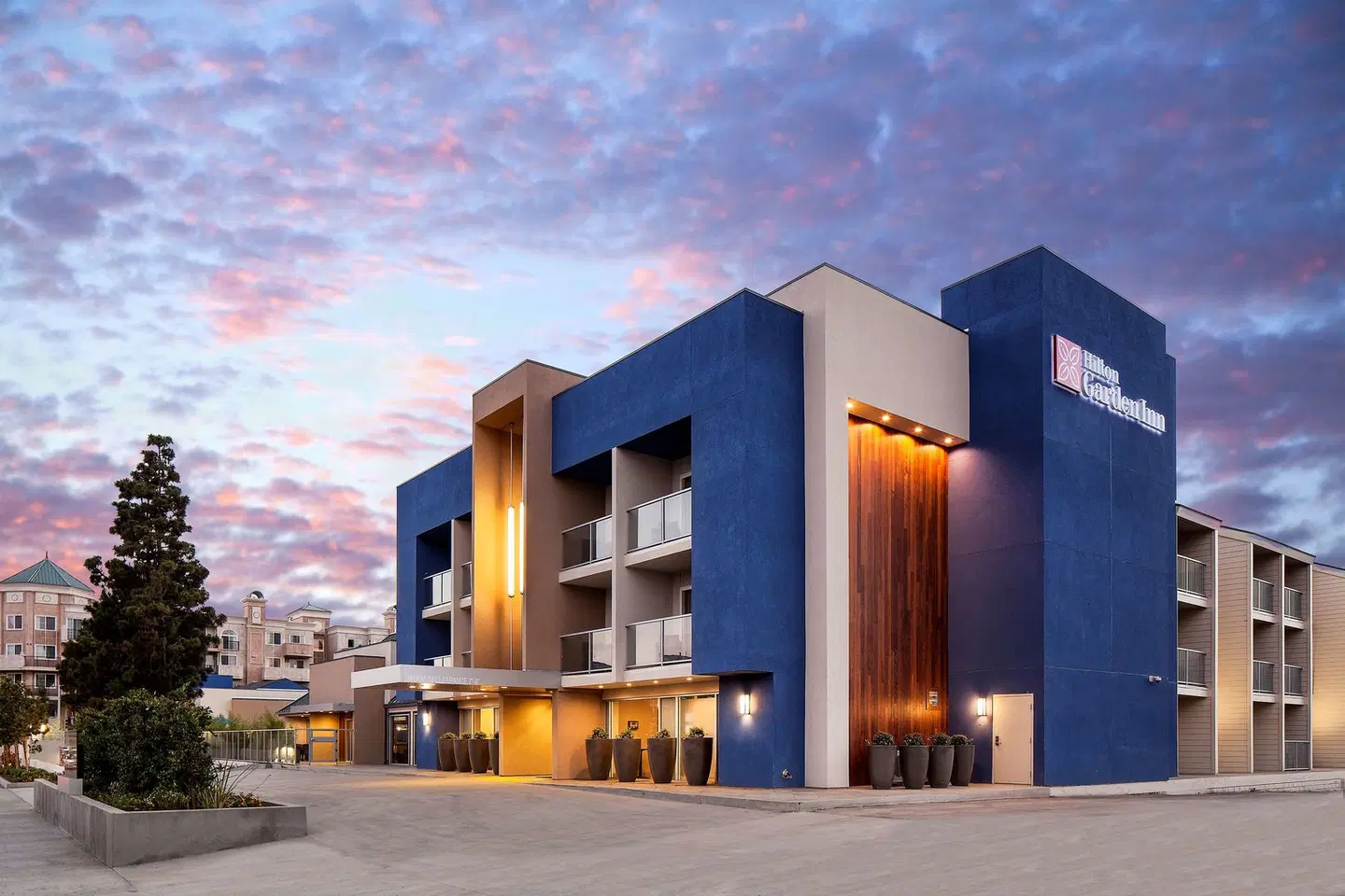Hilton Garden Inn Los Angeles Marina Del Rey EXTERIOR