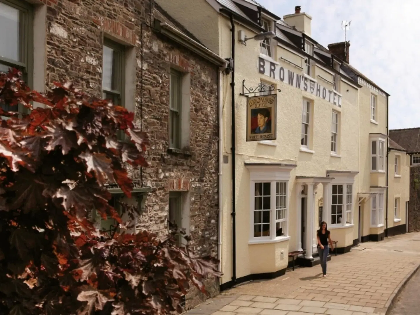 Brown's Hotel EXTERIOR