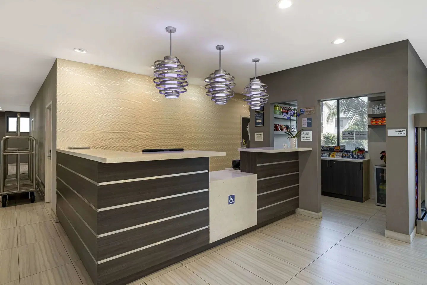 Best Western Plus Gardena Inn & Suites LOUNGE_LOBBY