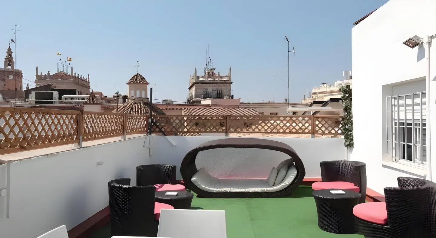 Center Valencia Youth Hostel Terrasse