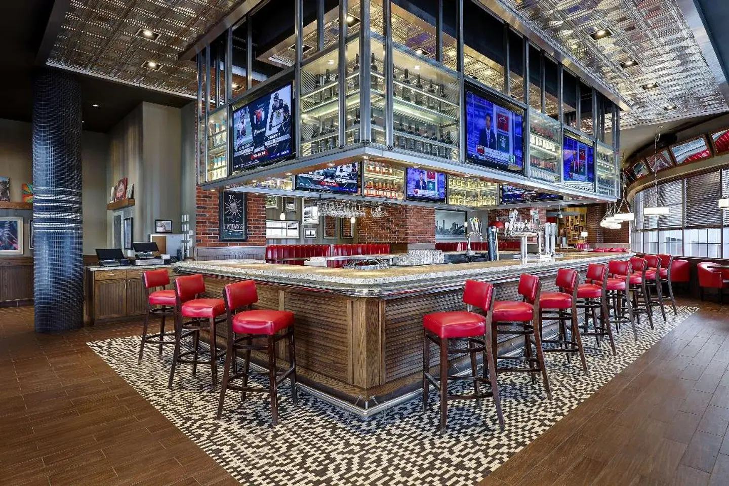 Hyatt Regency Niagara Falls Fallsview Bar