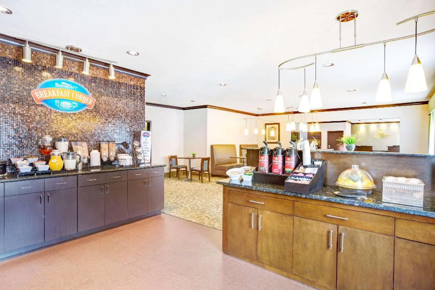 Baymont by Wyndham Dallas/ Love Field Restaurant
