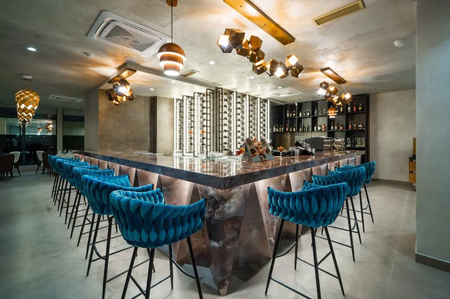 Pinea Hotel Resort & Spa Bar