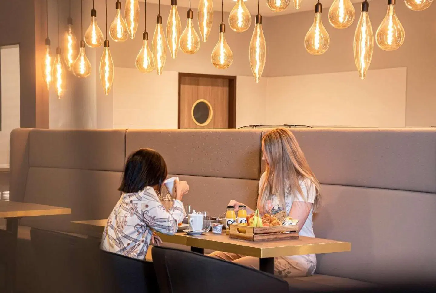 elaya hotel Oberhausen LOUNGE_LOBBY
