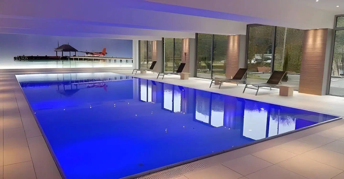 Parc Hotel Alvisse Hallenbad