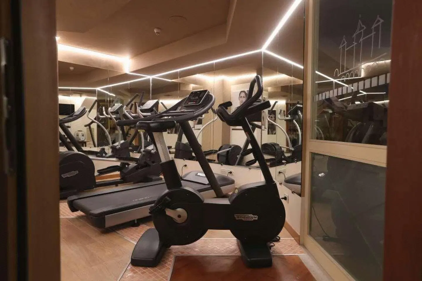 Alpen Suite Hotel SPORTS_AND_LEISURE