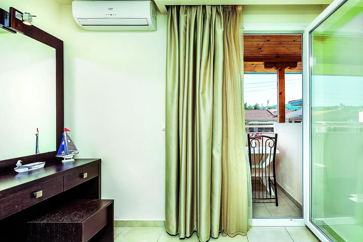 Elinotel Polis Hotel ROOM_EXAMPLE