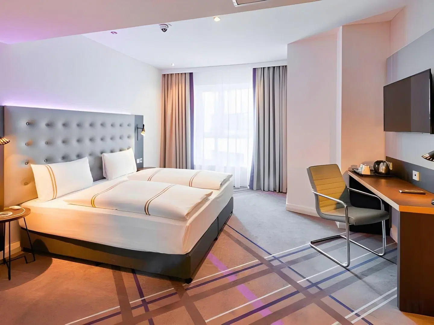 Premier Inn Nuernberg City Opernhaus ROOM_EXAMPLE