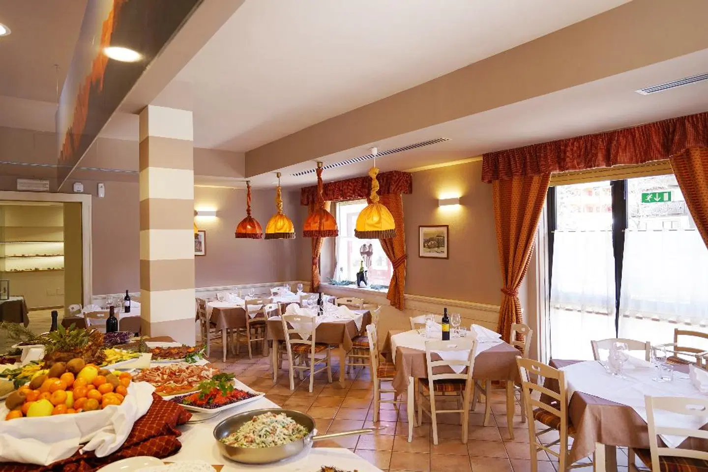 Hotel Piaz - Garibaldi Hotels Restaurant