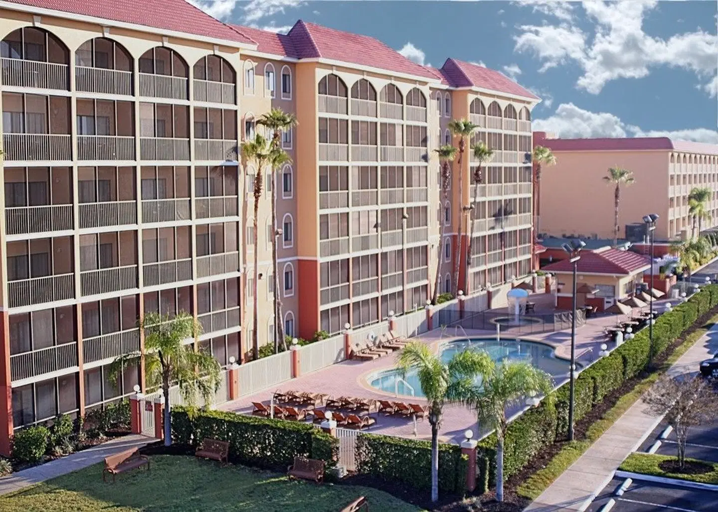 Westgate Towers Resort EXTERIOR