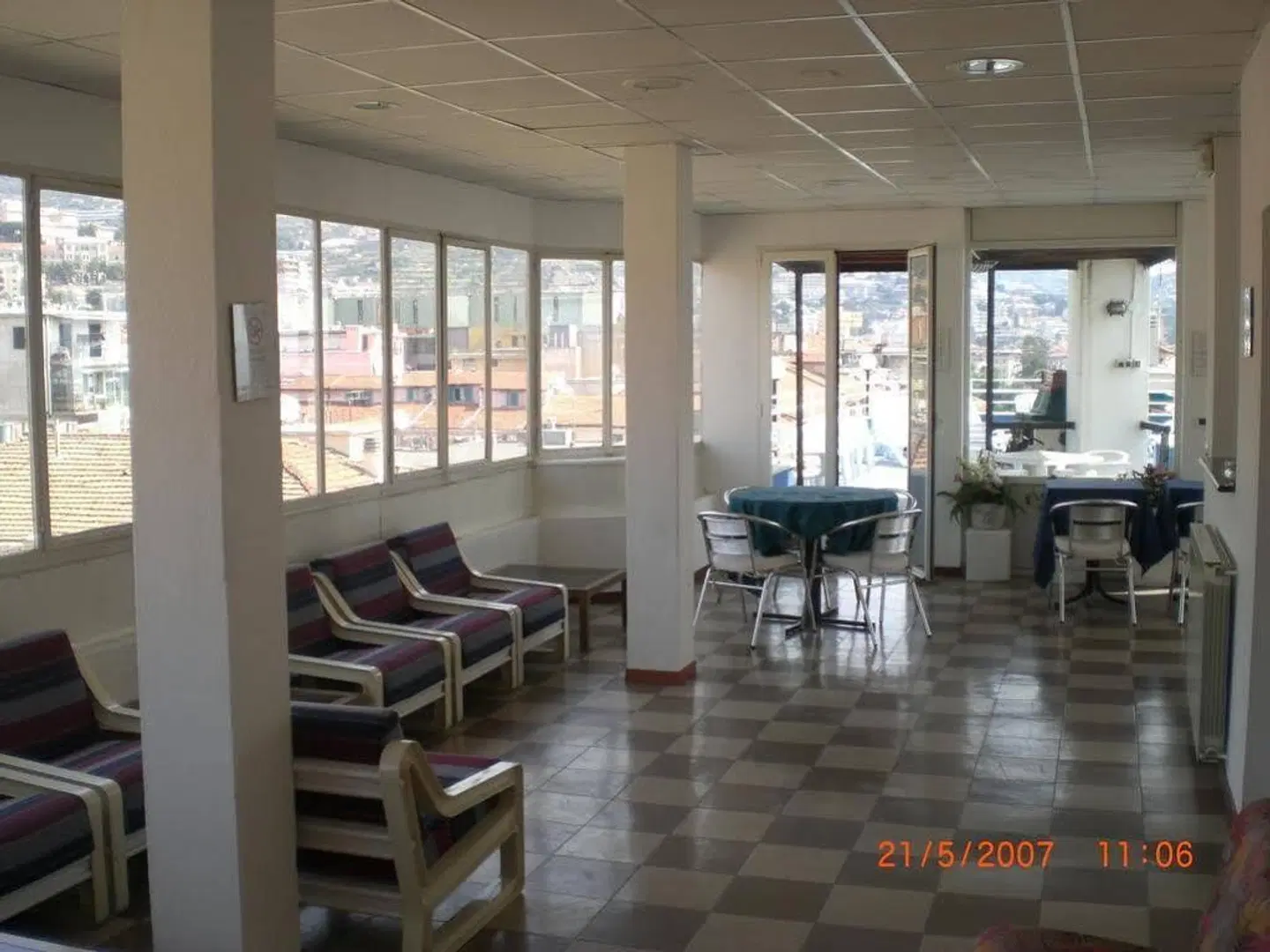Belvedere LOUNGE_LOBBY