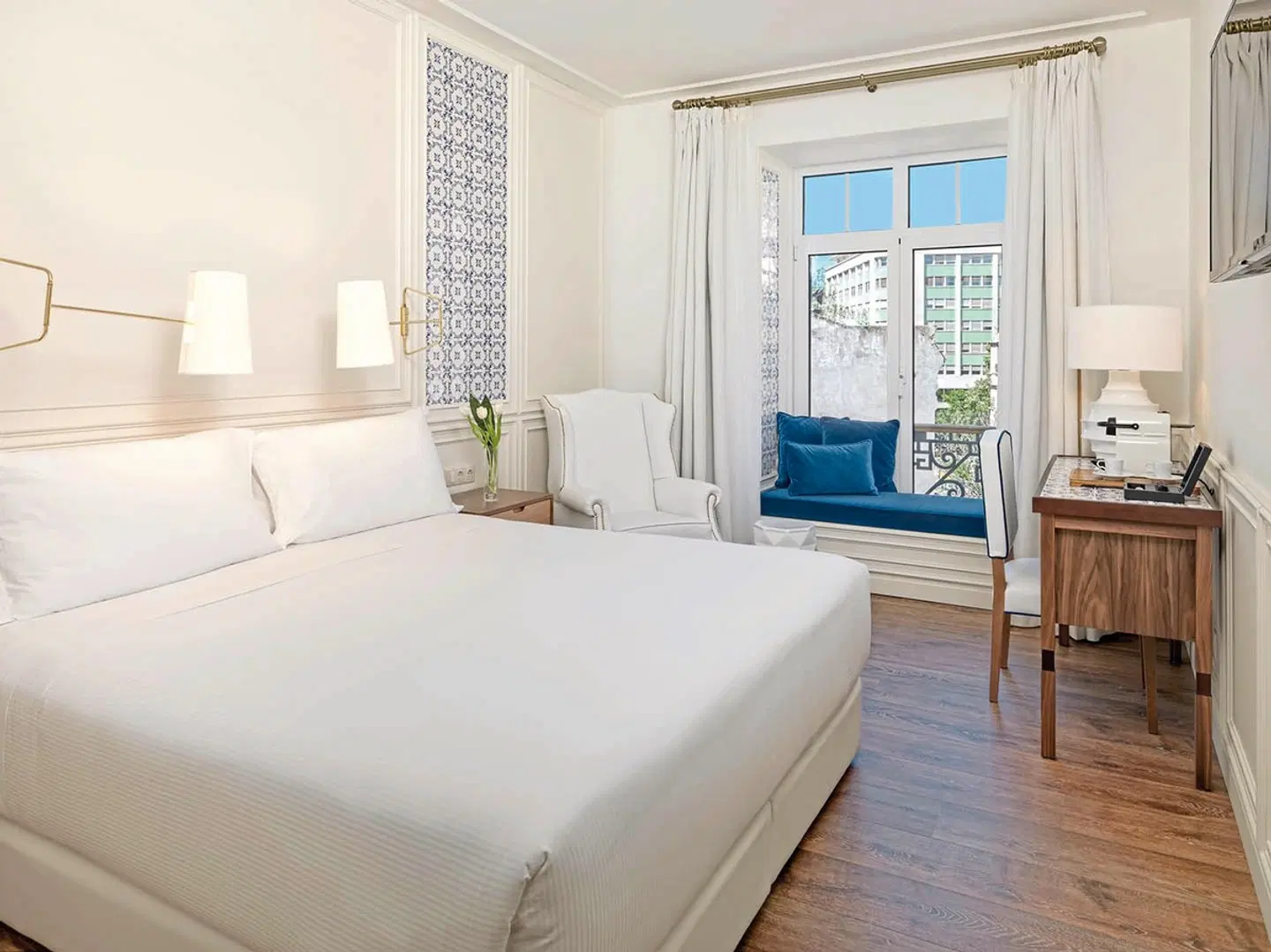 H10 Duque de Loulé ROOM_EXAMPLE