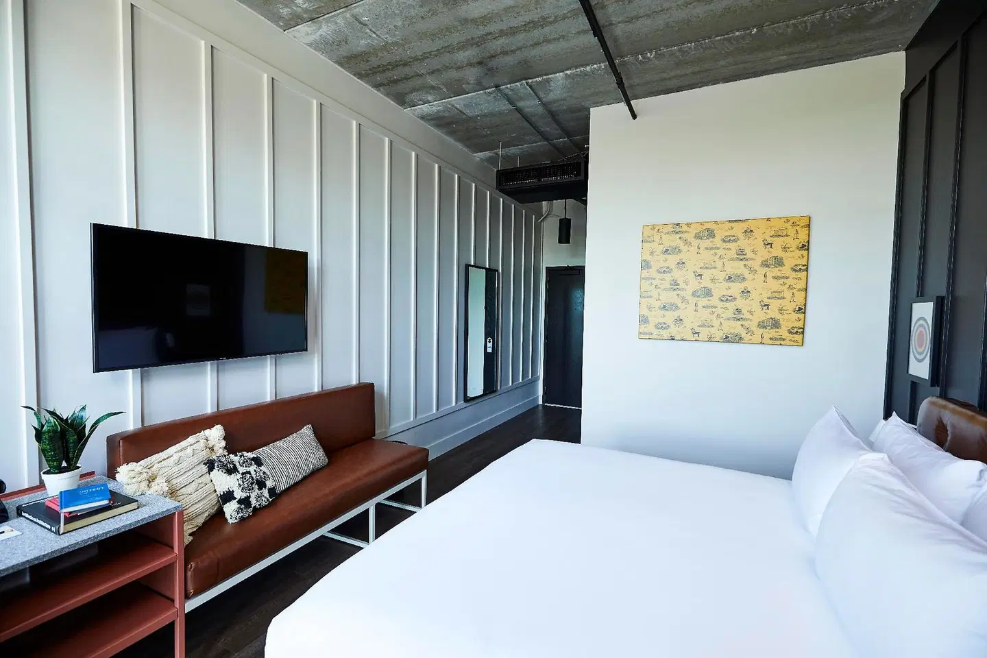 Waymore's Guest House and Casual Club ROOM_EXAMPLE