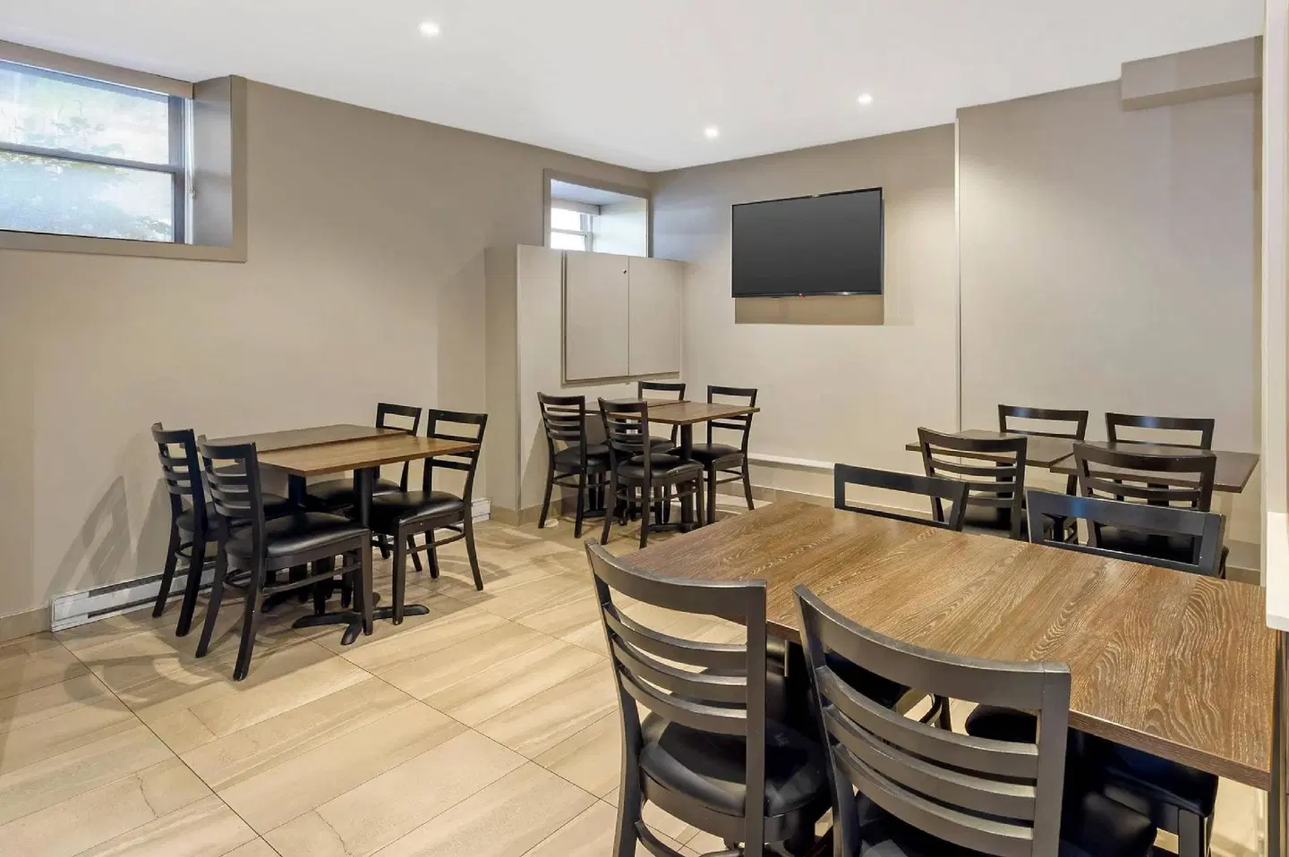 QUALITY INN CENTRE-VILLE Konferenz