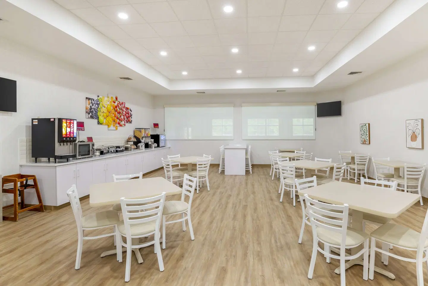 Best Western Plus Crossroads Inn & Suites Restaurant