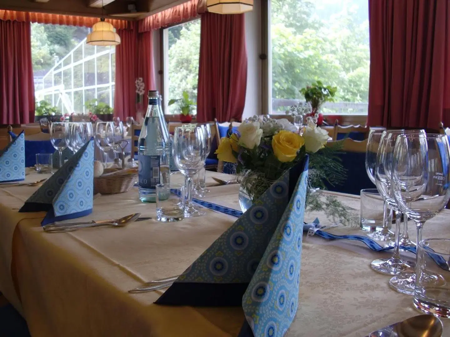 Rodes Restaurant