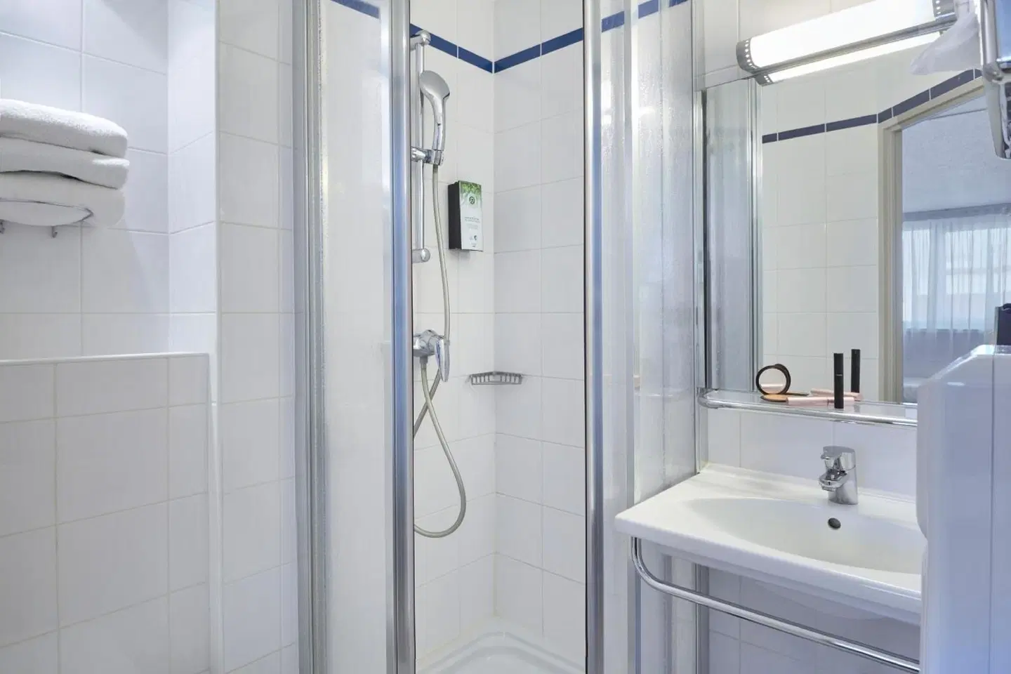 Hotel Lux Badezimmer