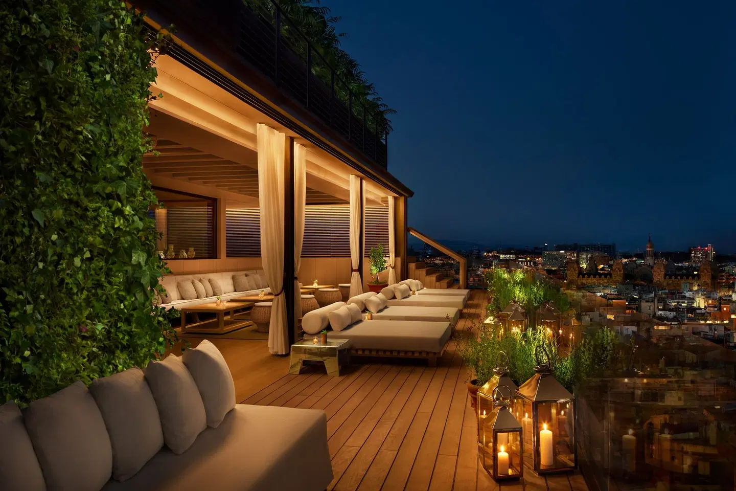 The Barcelona EDITION Terrasse