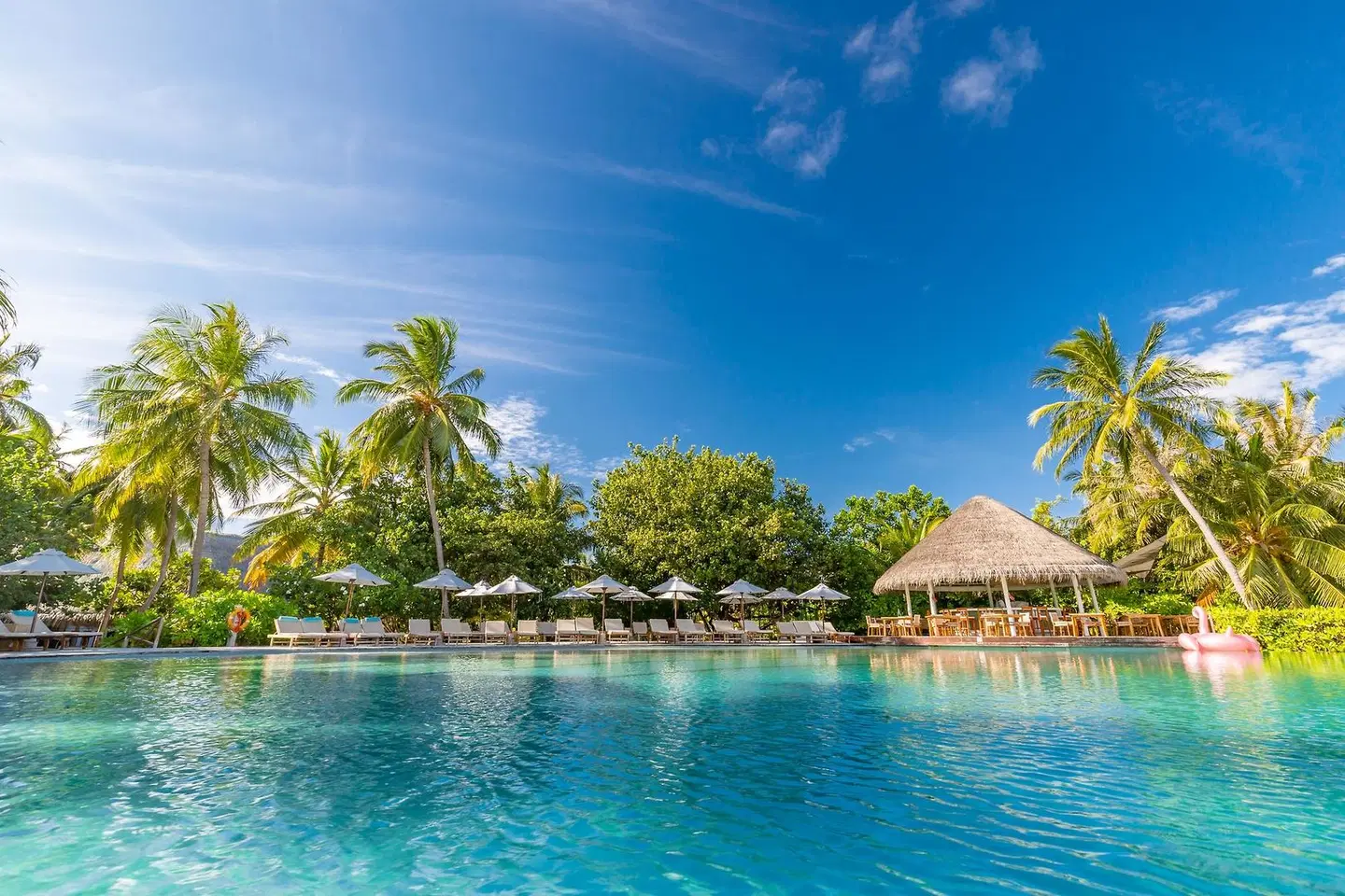 LUX* South Ari Atoll, Maldives OUTDOOR_POOL