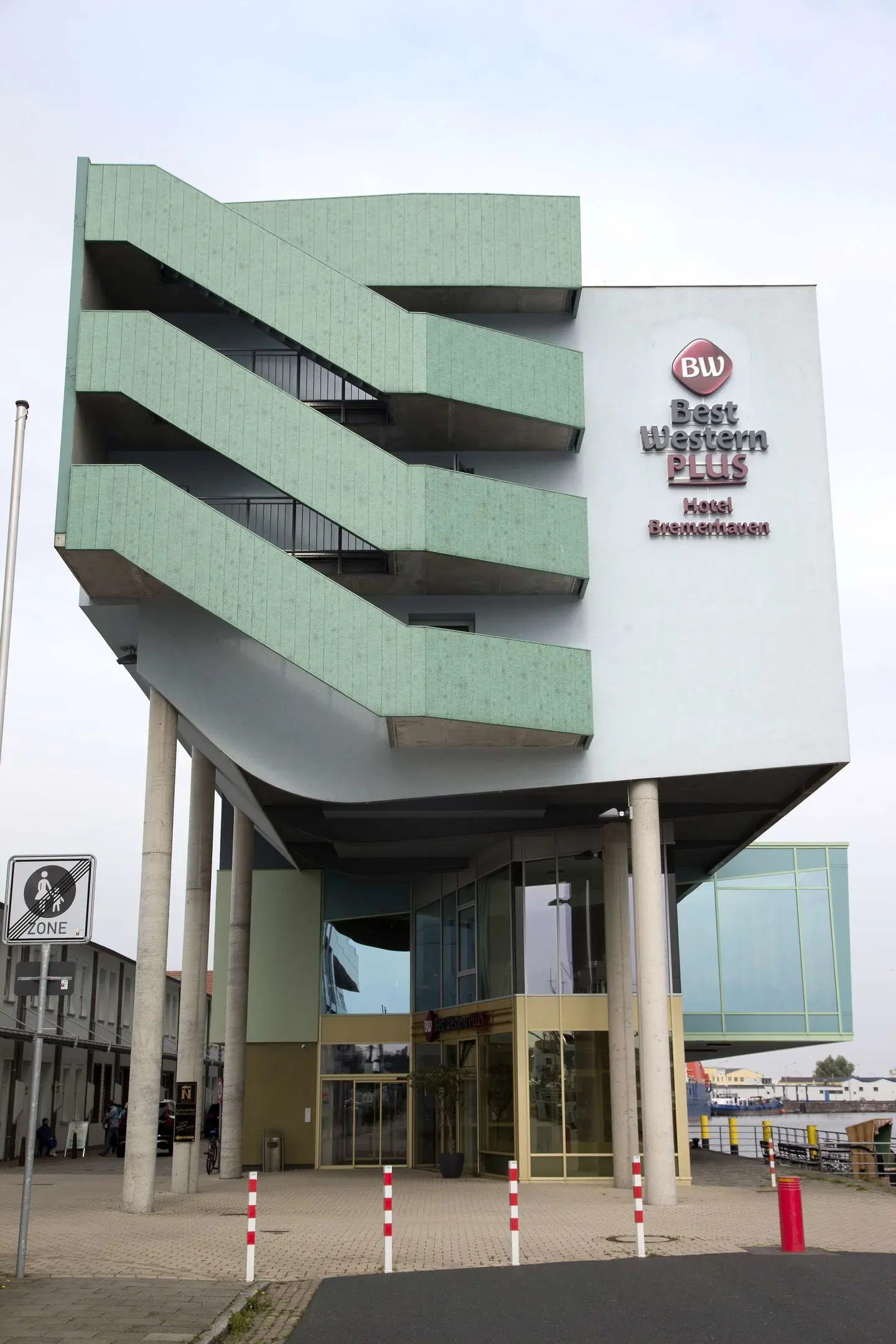 Best Western Plus Hotel Bremerhaven EXTERIOR