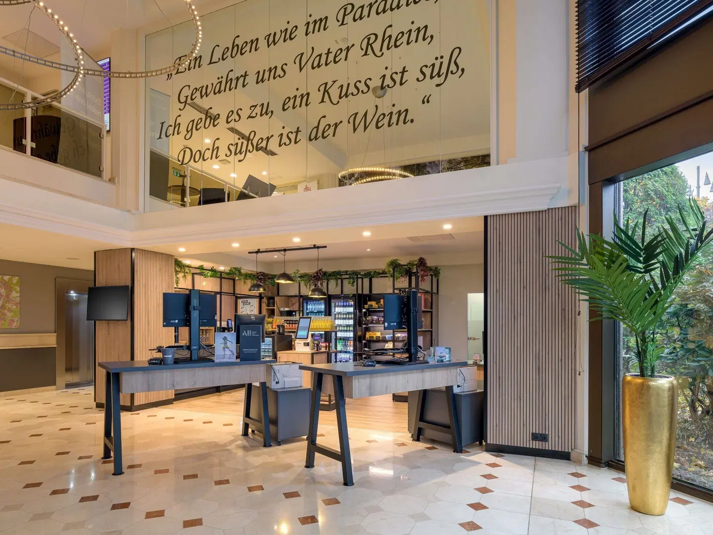 Mercure Koblenz Bar