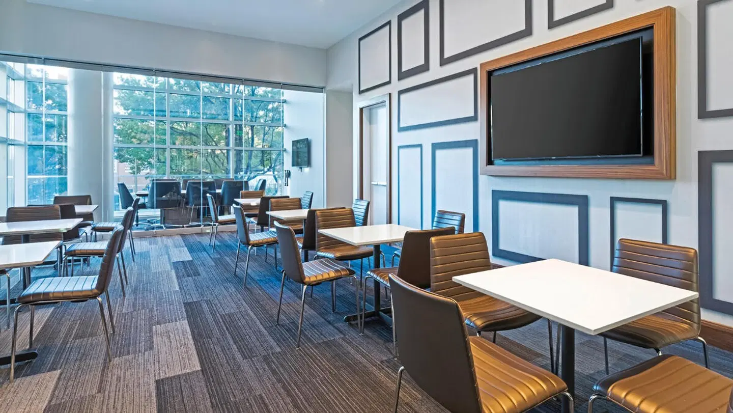 Hyatt House Washington DC / The Wharf ROOM_EXAMPLE