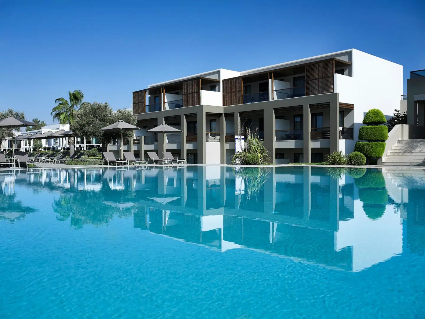 Sentido Pelagos Suites & Spa OUTDOOR_POOL