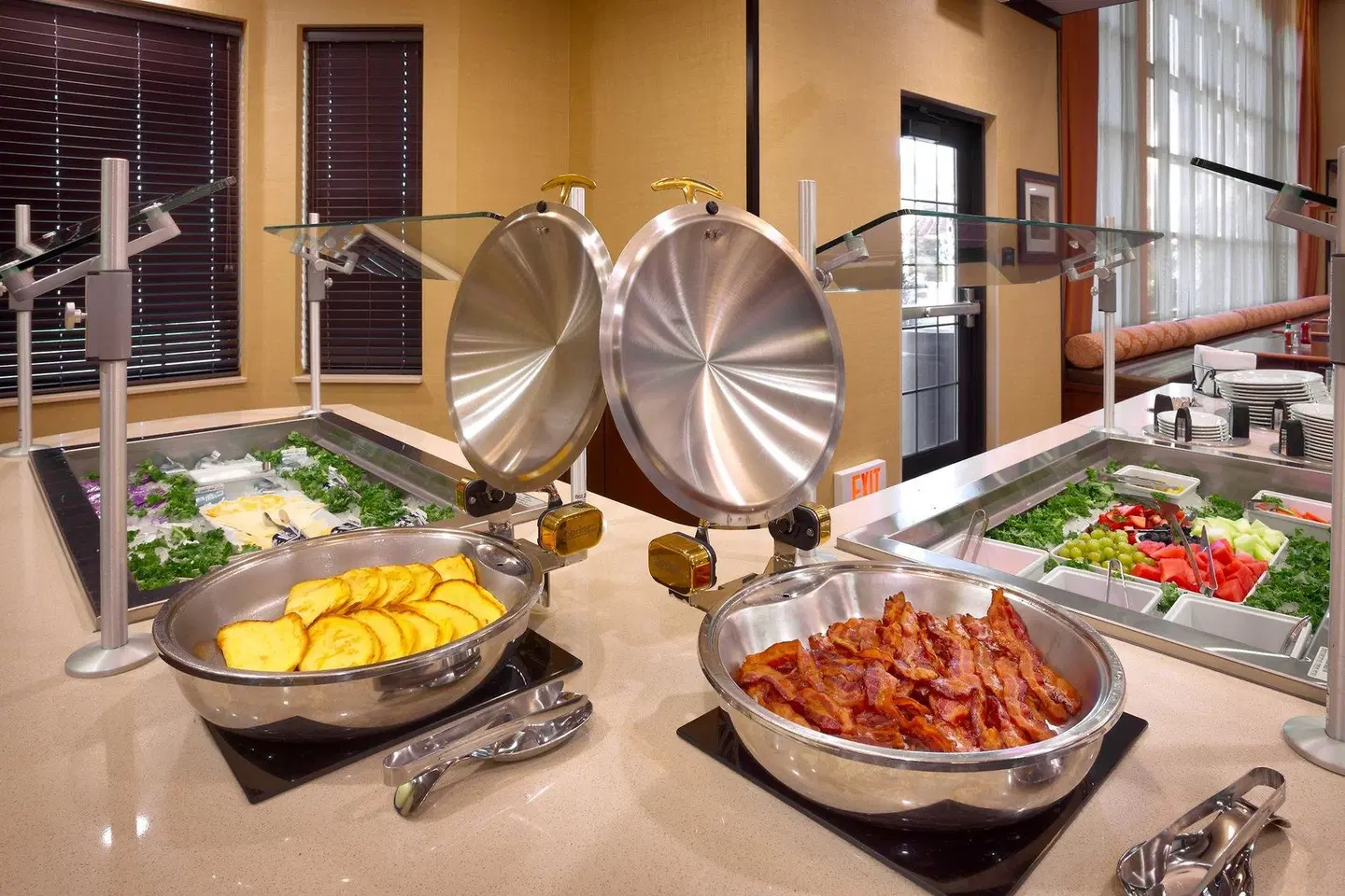 Staybridge Suites Cheyenne by IHG Restaurant