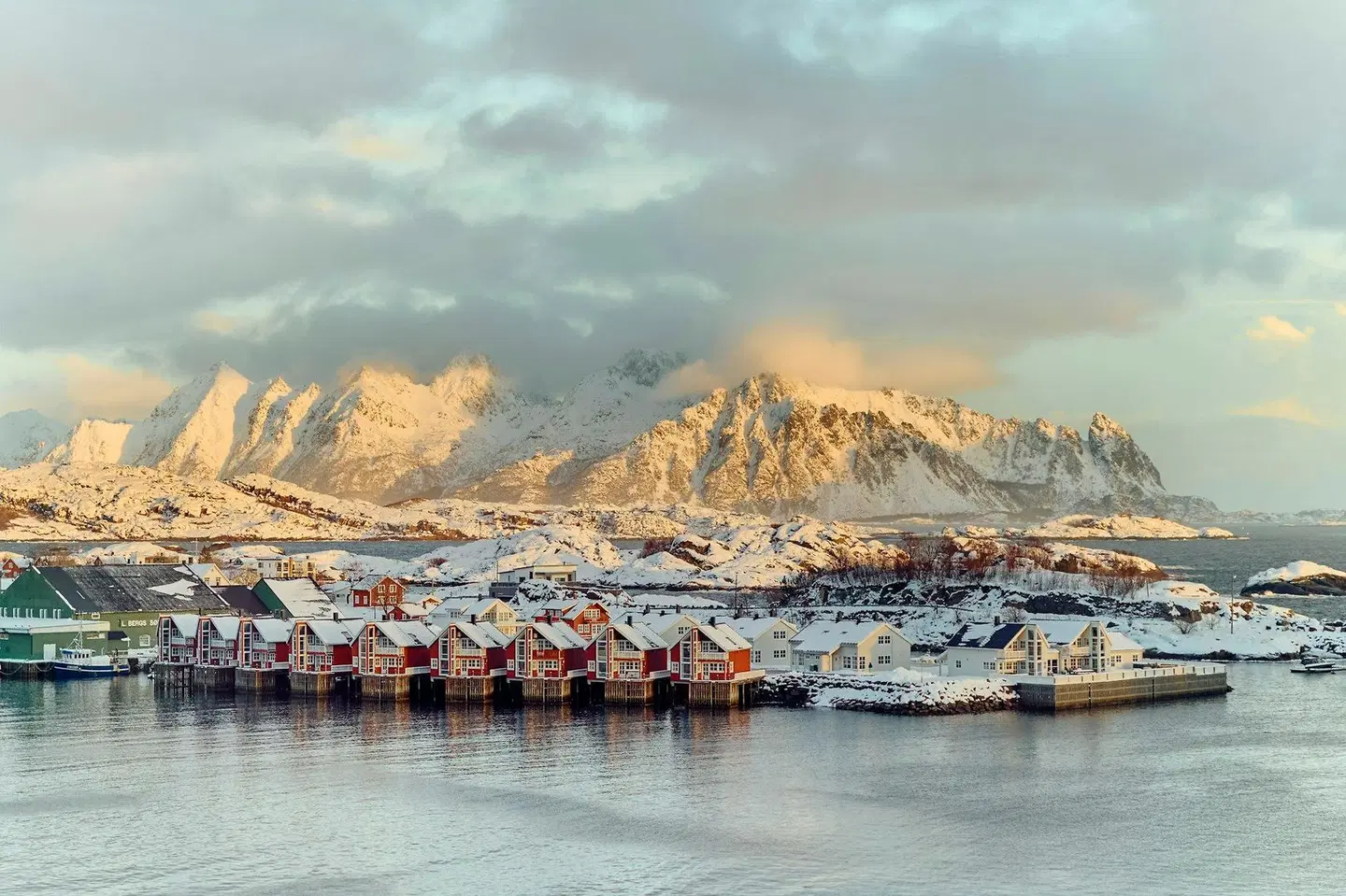 Thon Hotel Lofoten LANDSCAPE
